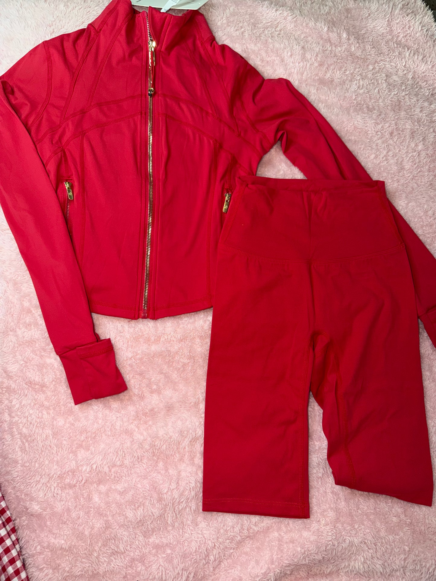 LULU CROPPED SETS